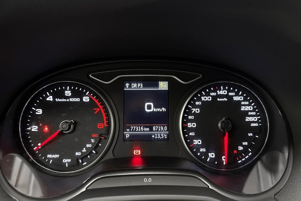 Audi Q2 35 TFSi Prestige S-tr. 5d