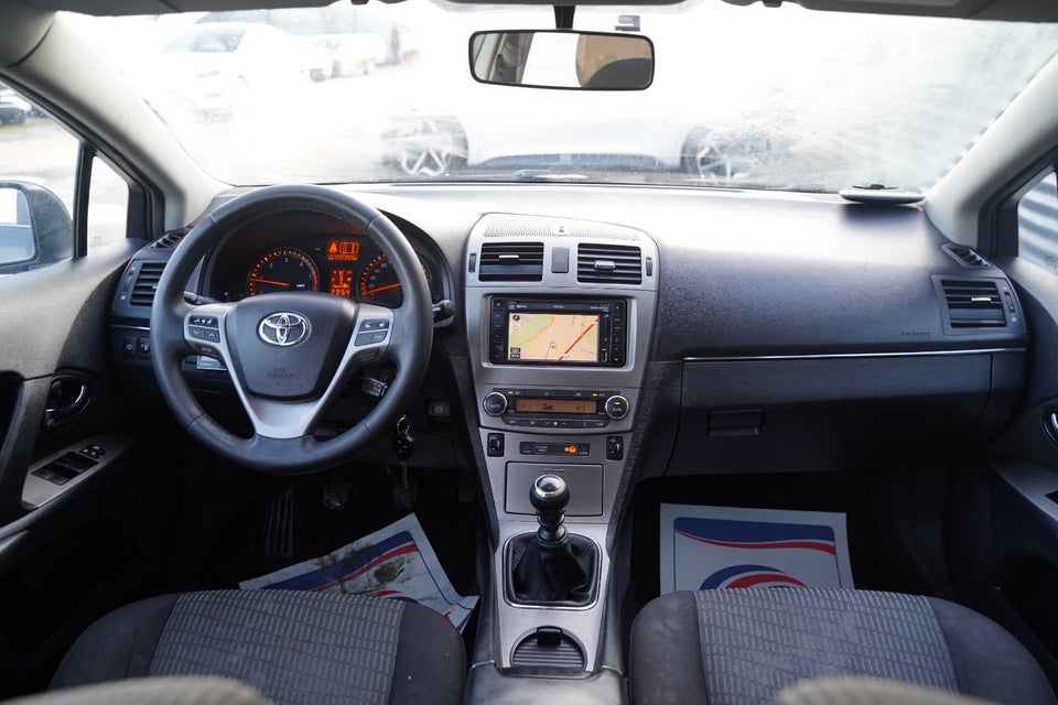 Toyota Avensis 2,0 D-4D T3 stc. 5d