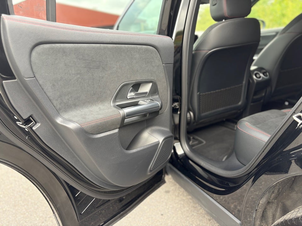 Mercedes EQA350 AMG Line 4Matic 5d