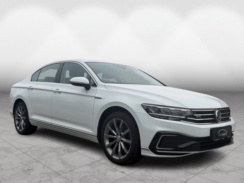 VW Passat 1,4 GTE+ DSG 4d
