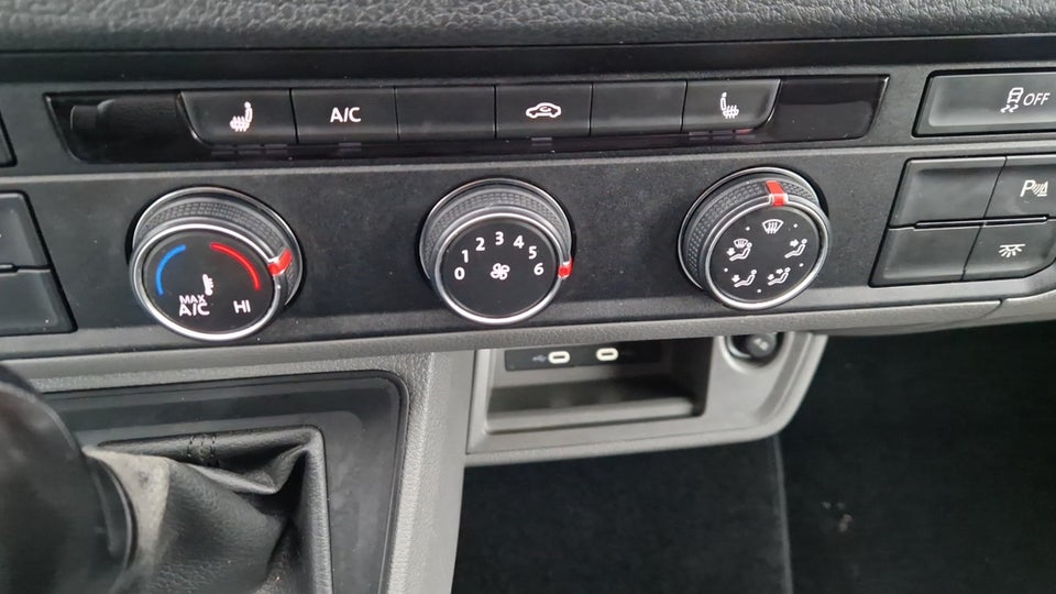 VW Crafter 35 2,0 TDi 177 Kassevogn L3H2 aut.