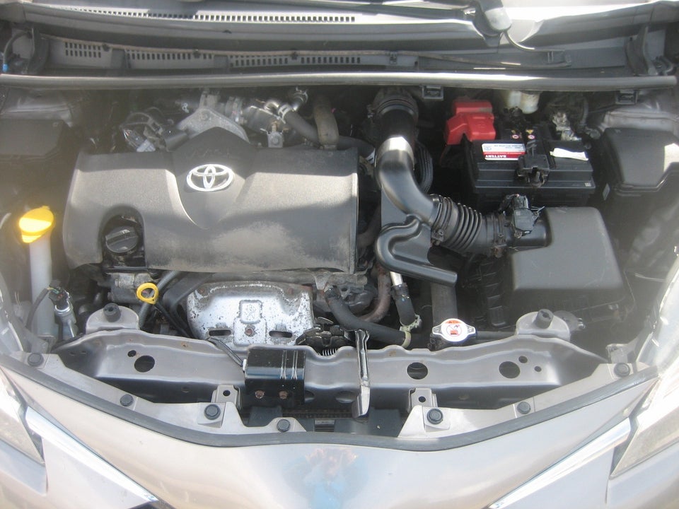 Toyota Yaris 1,5 VVT-i T2 Premium 5d