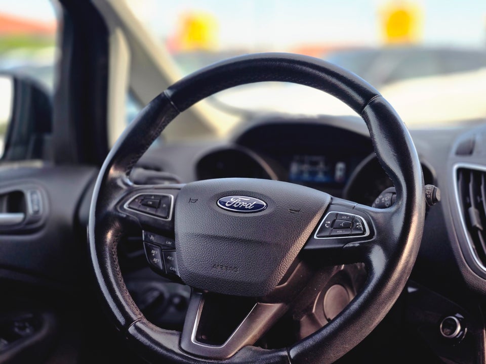 Ford C-MAX 1,5 TDCi 120 Titanium 5d