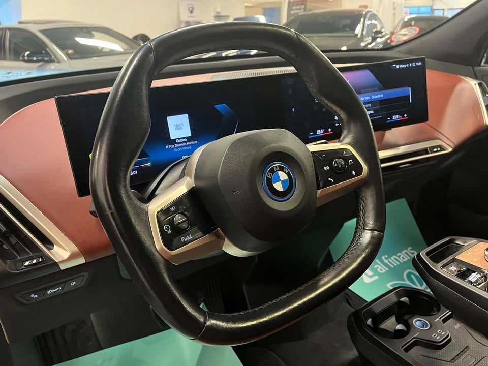 BMW iX xDrive40 Sport 5d