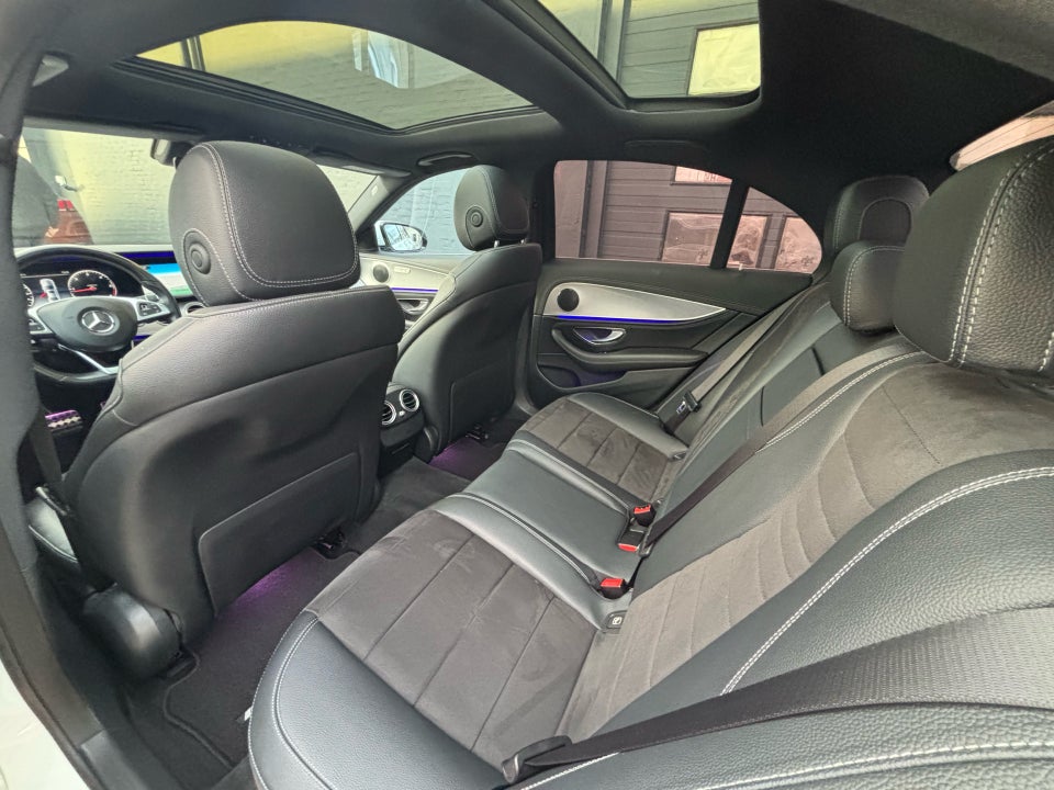 Mercedes E220 d 2,0 AMG Line aut. 4d