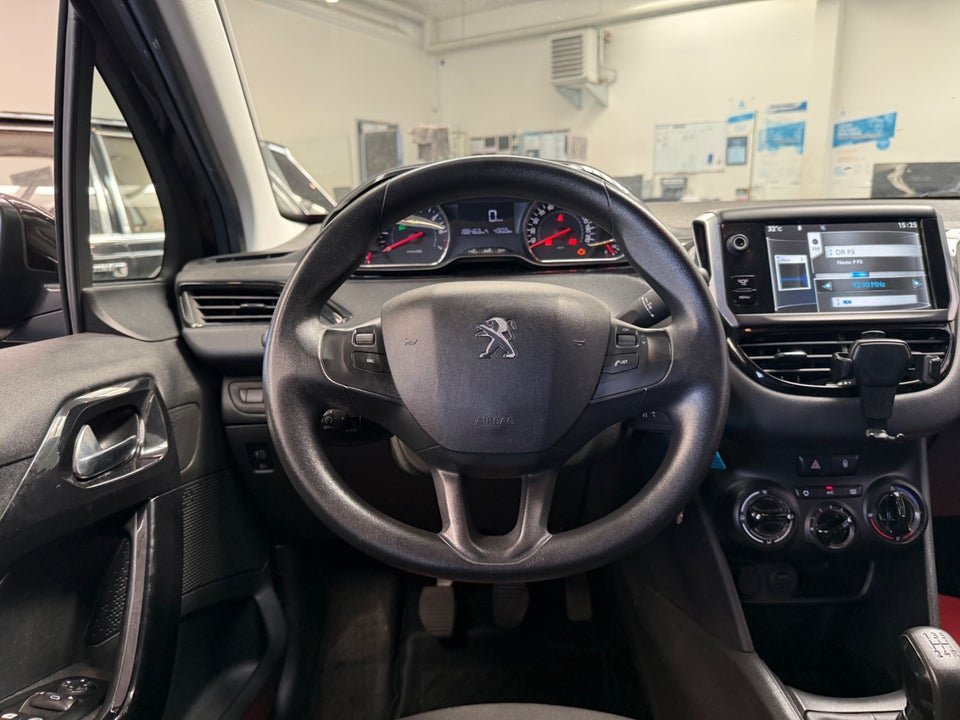 Peugeot 208 1,2 VTi Active 5d