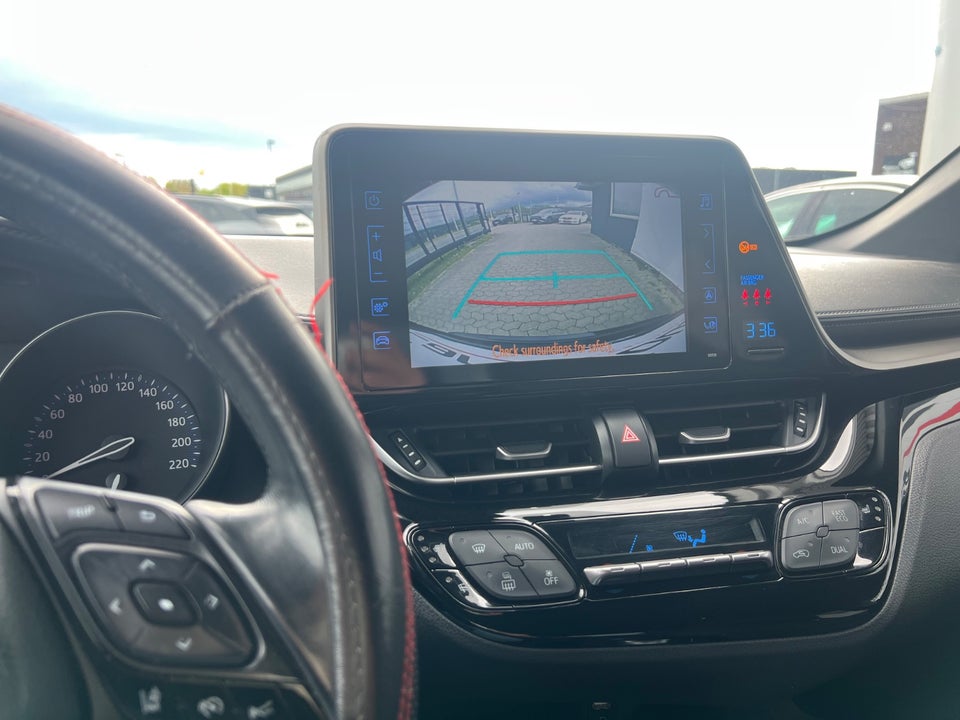 Toyota C-HR 1,8 Hybrid C-HIC CVT 5d