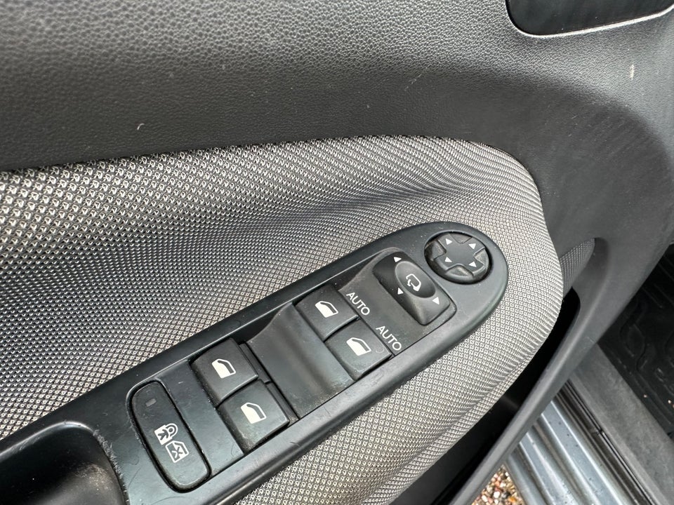 Citroën C3 Picasso 1,2 PureTech 110 Seduction Upgrade 5d