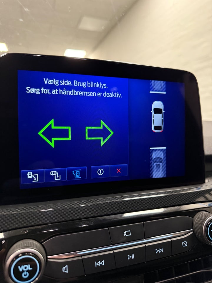 Ford Kuga 2,5 PHEV ST-Line X CVT 5d