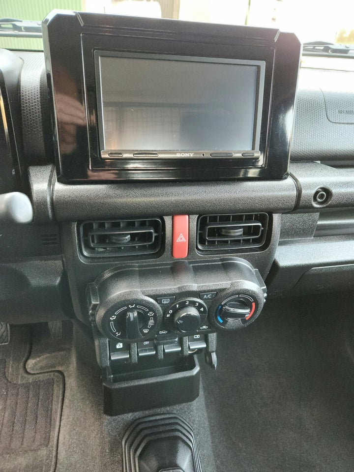 Suzuki Jimny 1,5 Touch AllGrip Van 3d