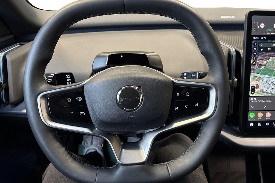 Volvo EX30 Standard Range Plus 5d