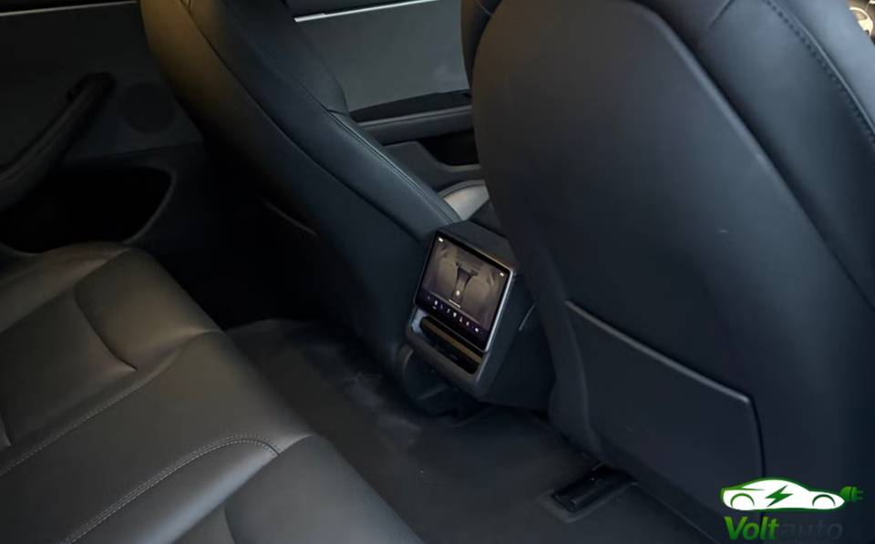 Tesla Model 3 RWD 4d