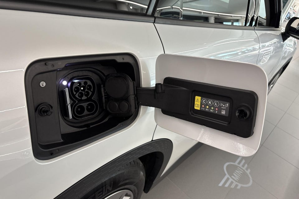 MINI Countryman E Classic Trim M 5d