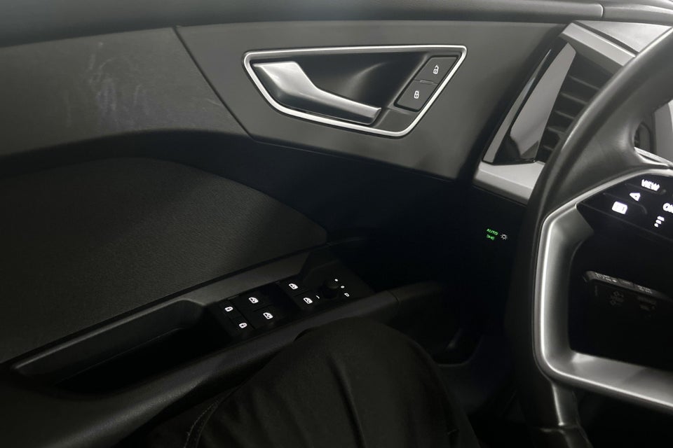 Audi Q4 e-tron 40 Attitude 5d