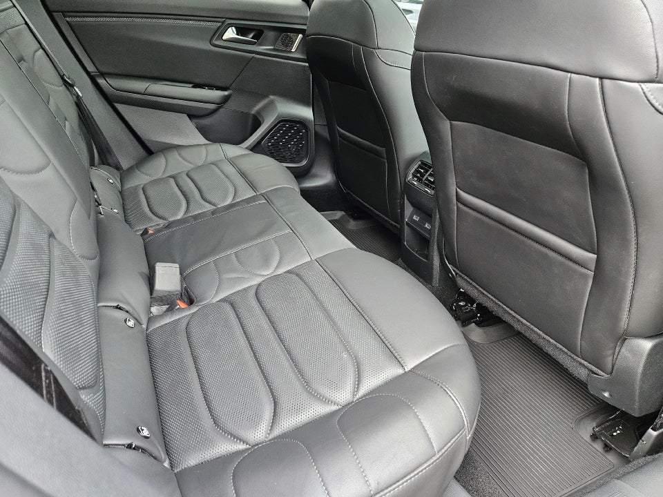 Citroën C5 X 1,6 Hybrid Grand Palais EAT8 5d