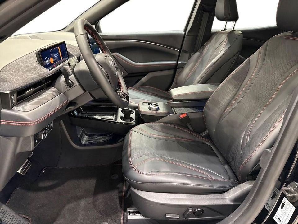 Ford Mustang Mach-E 91 Premium Extended Range AWD 5d