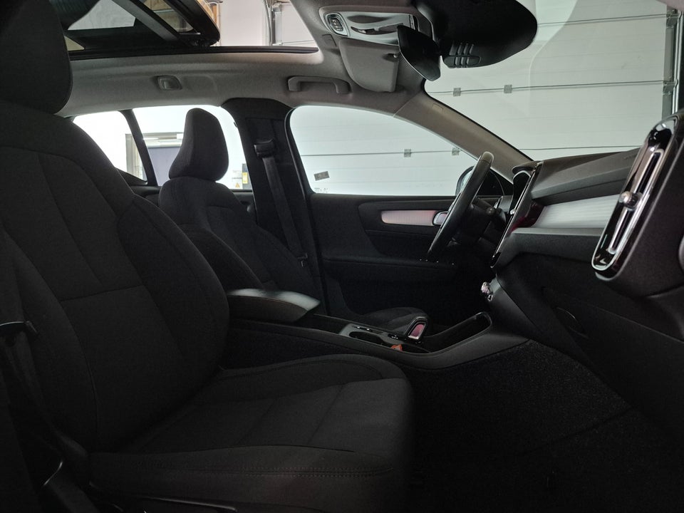 Volvo XC40 1,5 T4 ReCharge Inscription aut. 5d