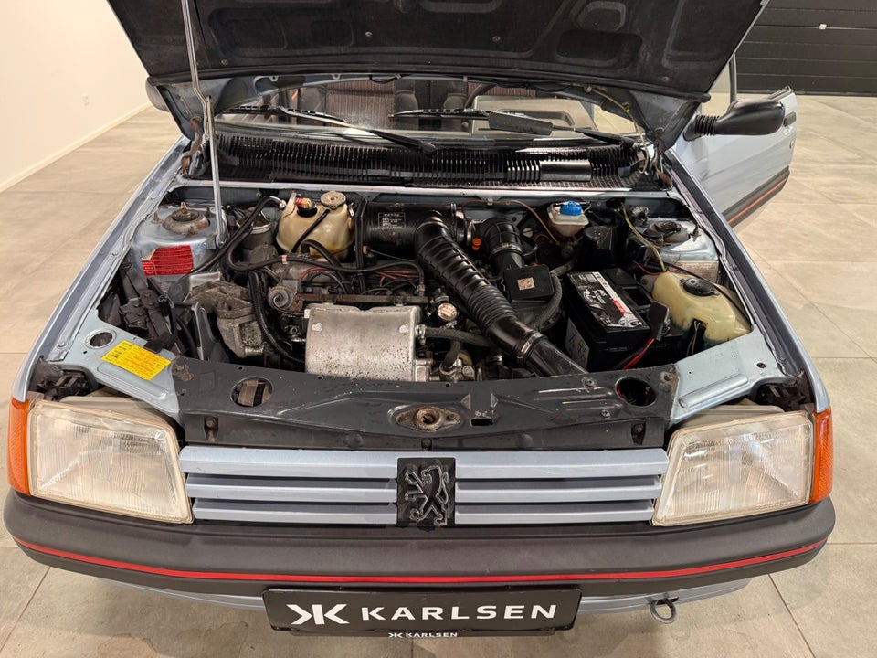 Peugeot 205 1,6 CTi Cabriolet 2d