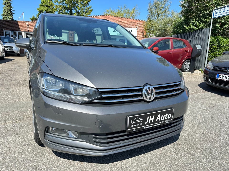 VW Touran 1,6 TDi 110 Comfortline DSG Van 5d