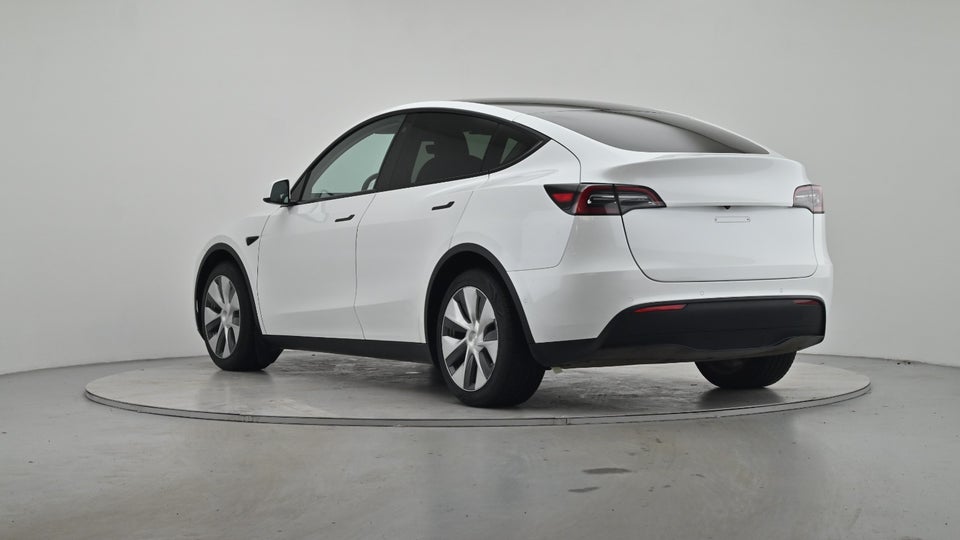 Tesla Model Y Long Range AWD 5d