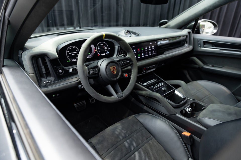 Porsche Cayenne Turbo 4,0 E-Hybrid Coupé GT PDK 5d