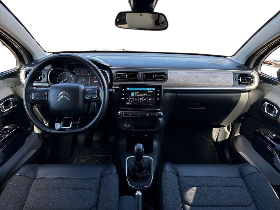 Citroën C3 1,2 PureTech 83 Shine Sport 5d