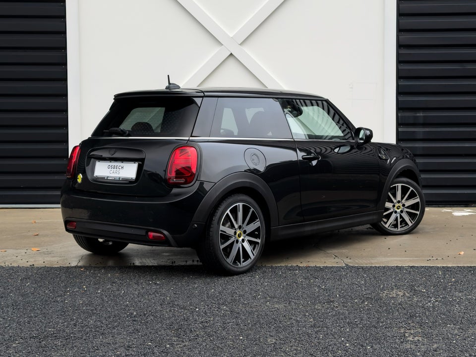 MINI Cooper SE Classic Trim 3d