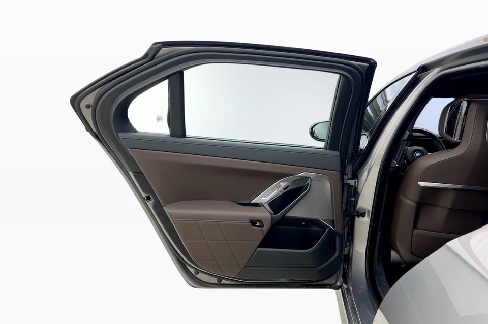 BMW i7 eDrive50 M-Sport 4d