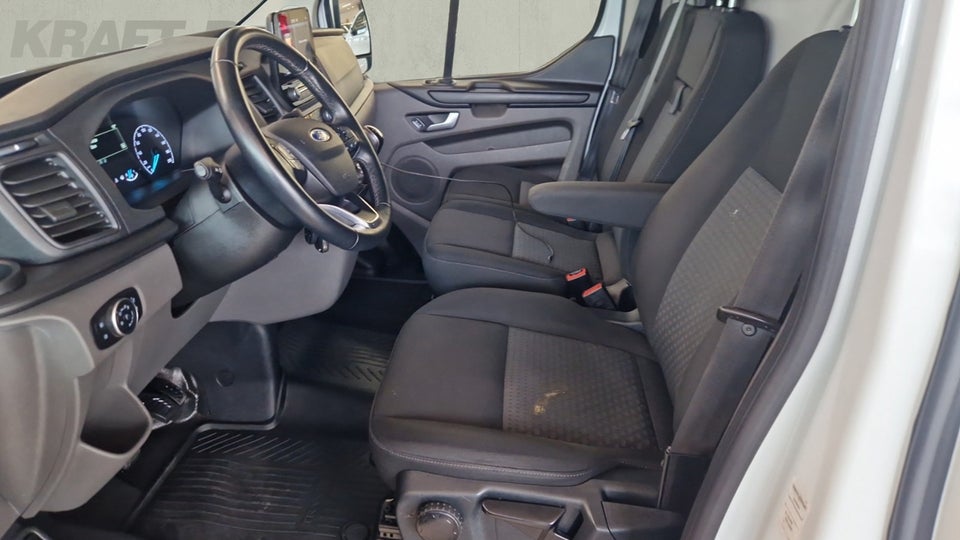 Ford Transit Custom 300 L2 2,0 TDCi 130 Trend