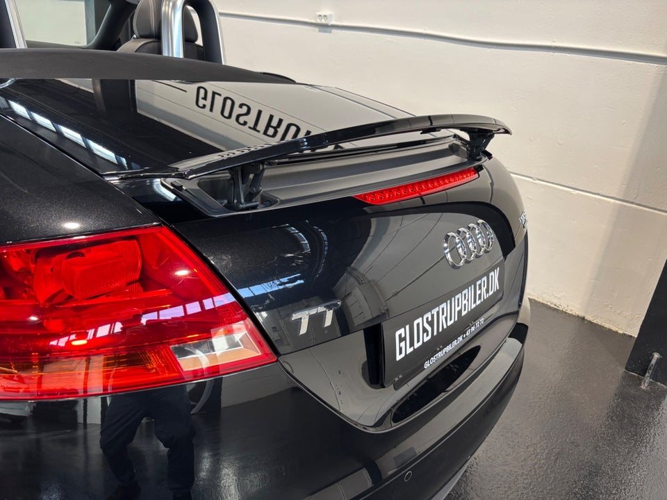 Audi TT 2,0 TFSi 211 Roadster quattro S-tr. 2d
