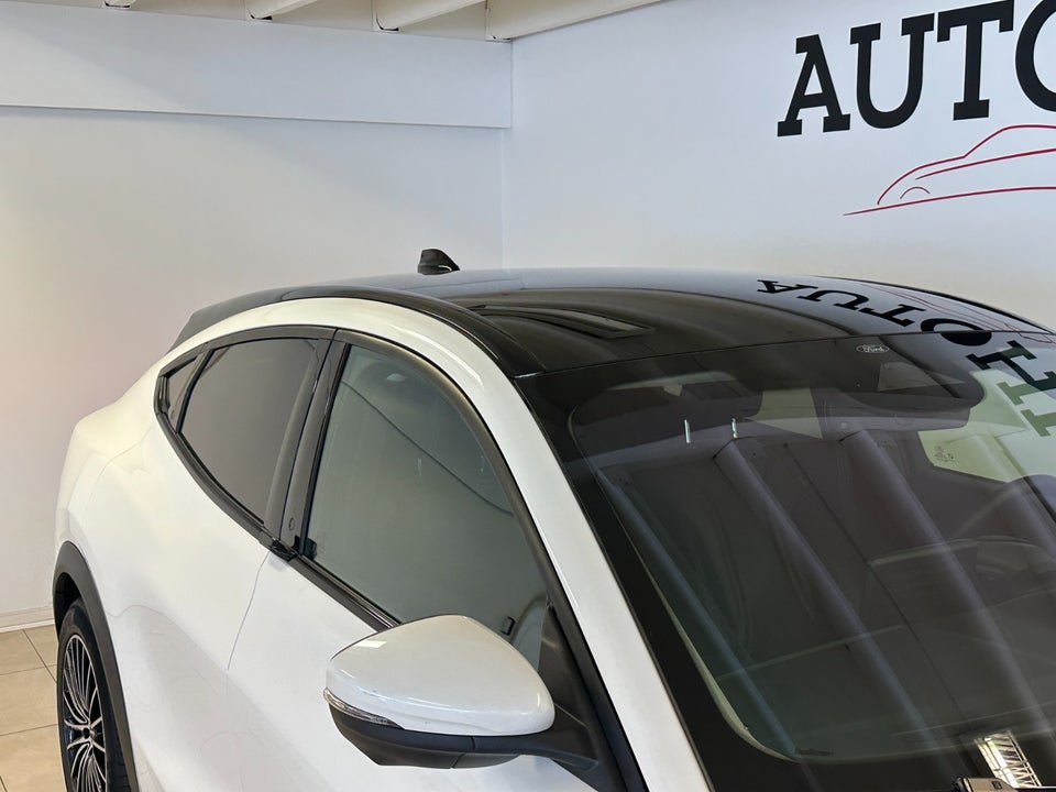 Ford Mustang Mach-E 98 Premium Extended Range 5d