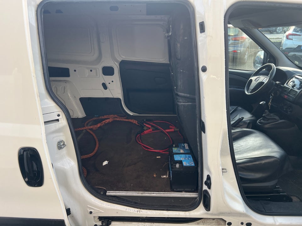 Opel Combo 1,3 CDTi 90 L2H1 eco 5d