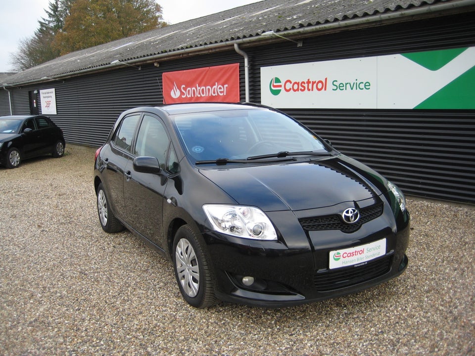 Toyota Auris 1,6 T2 5d