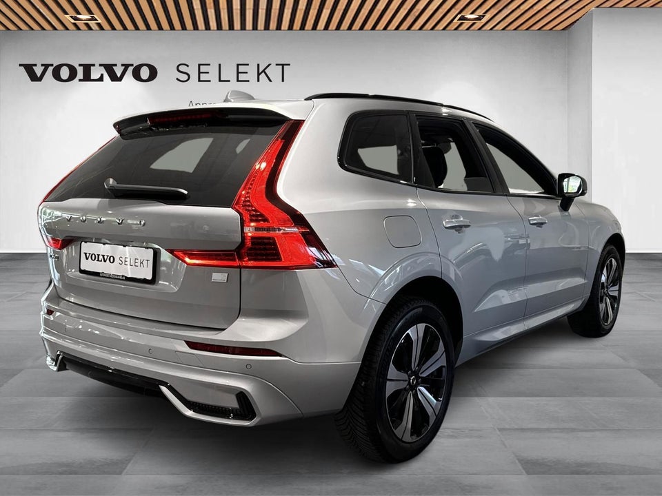 Volvo XC60 2,0 T6 ReCharge Plus Dark aut. AWD 5d