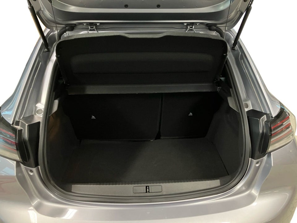 Peugeot e-208 50 Style 5d