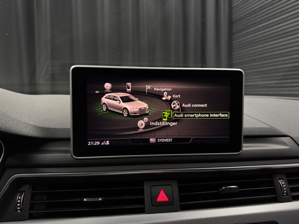 Audi A4 40 TDi S-line Avant S-tr. 5d