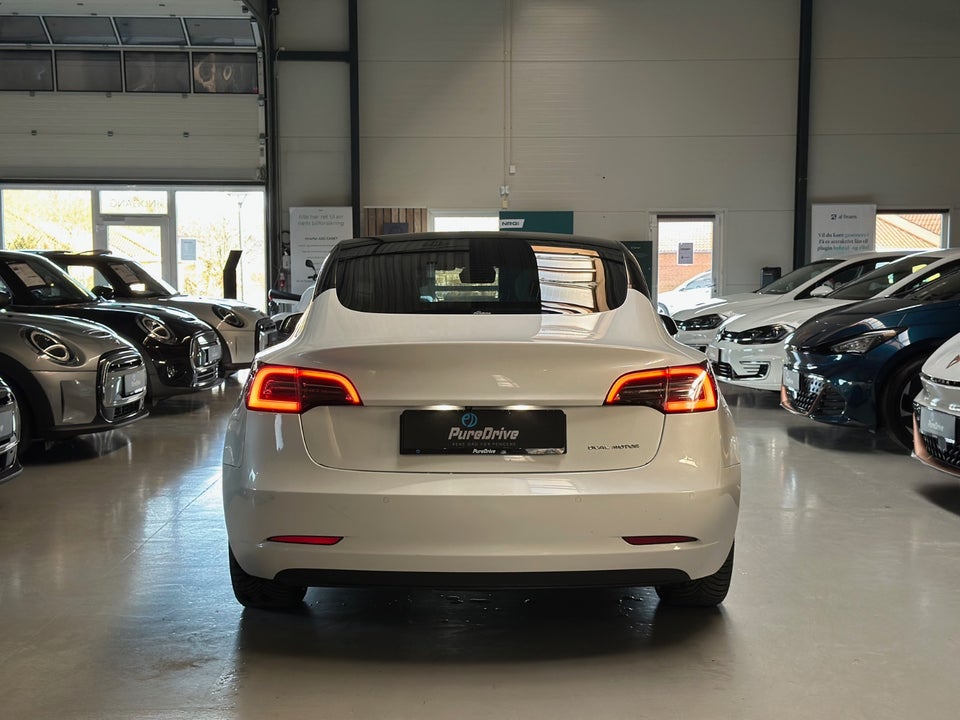 Tesla Model 3 Long Range AWD 4d