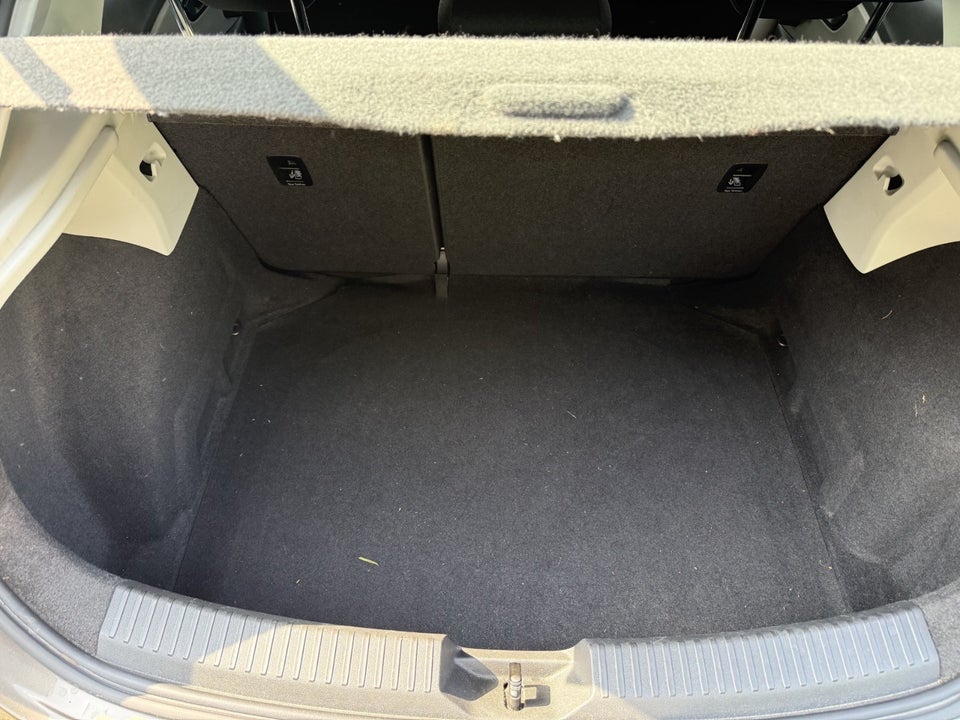 Seat Leon 1,0 TSi 115 Reference 5d