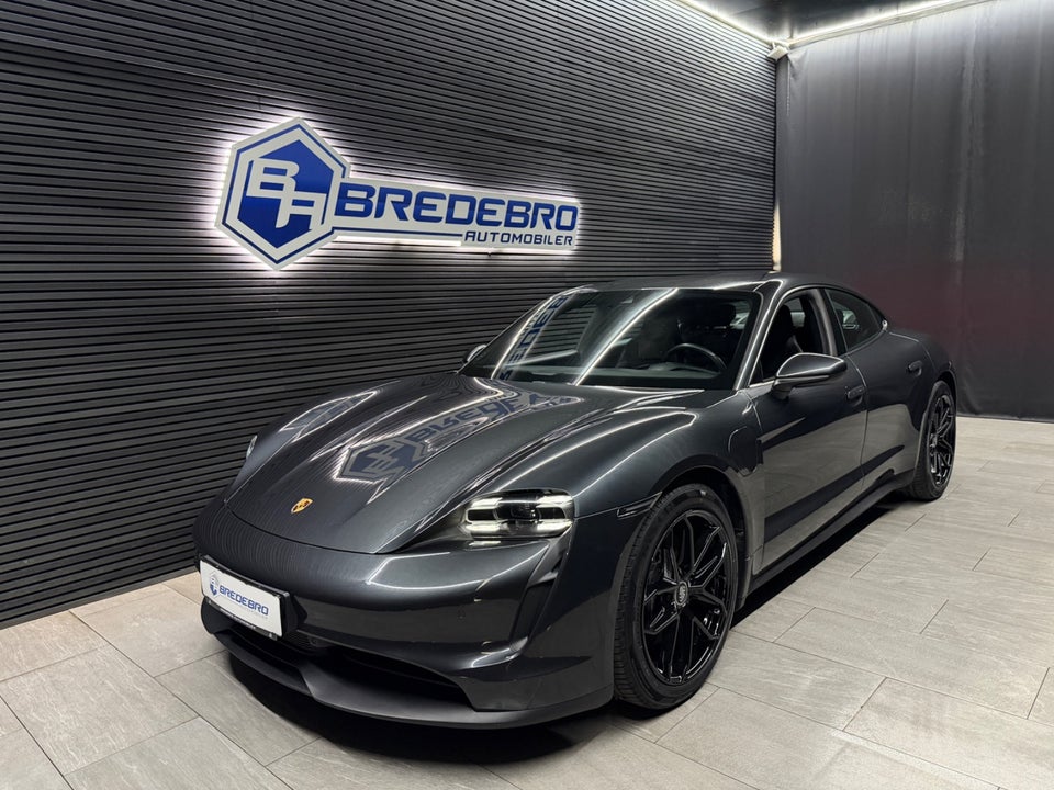 Porsche Taycan 4d