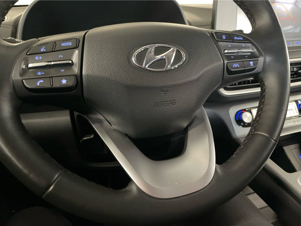 Hyundai Kona 39 EV Select 5d