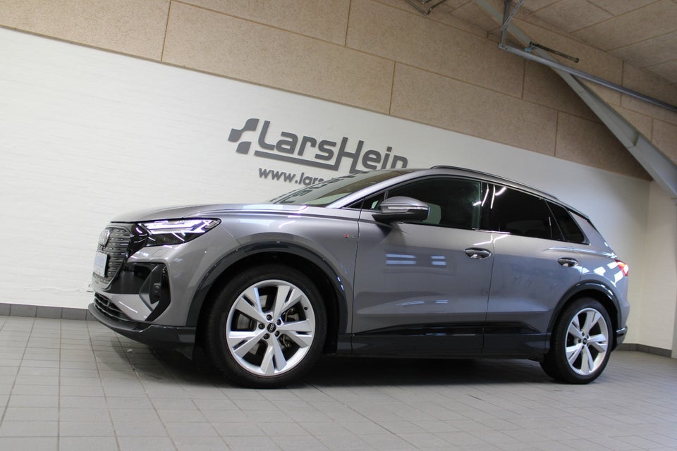 Audi Q4 e-tron 45 S-line 5d