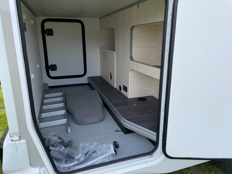 Chausson 627 GA 2,0 Titanium Premium aut. 3d