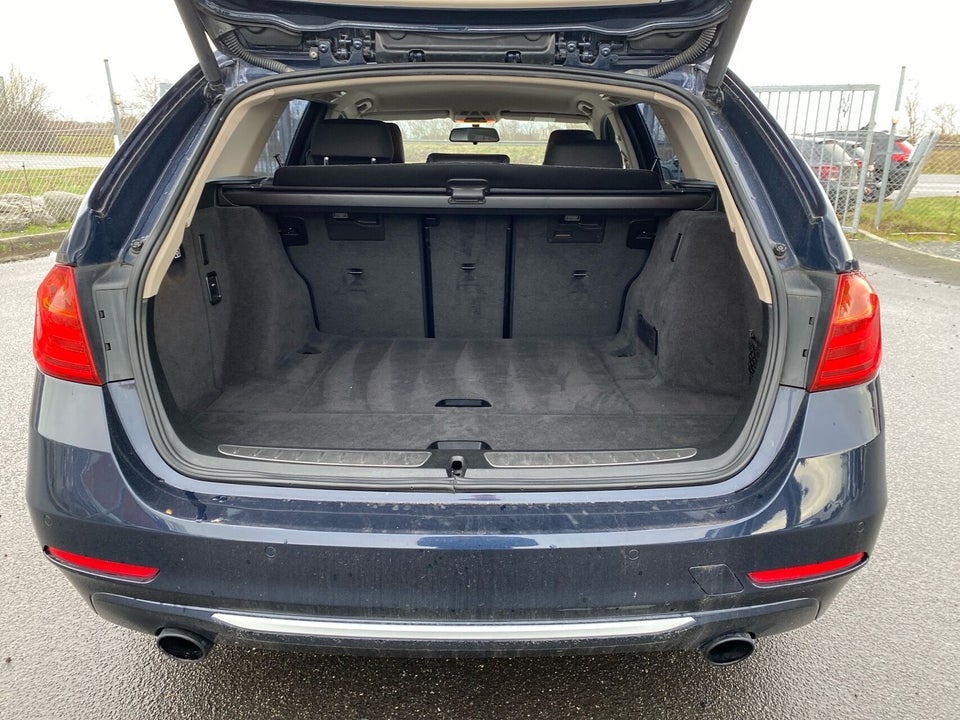 BMW 318d 2,0 Touring Modern Line aut. 5d