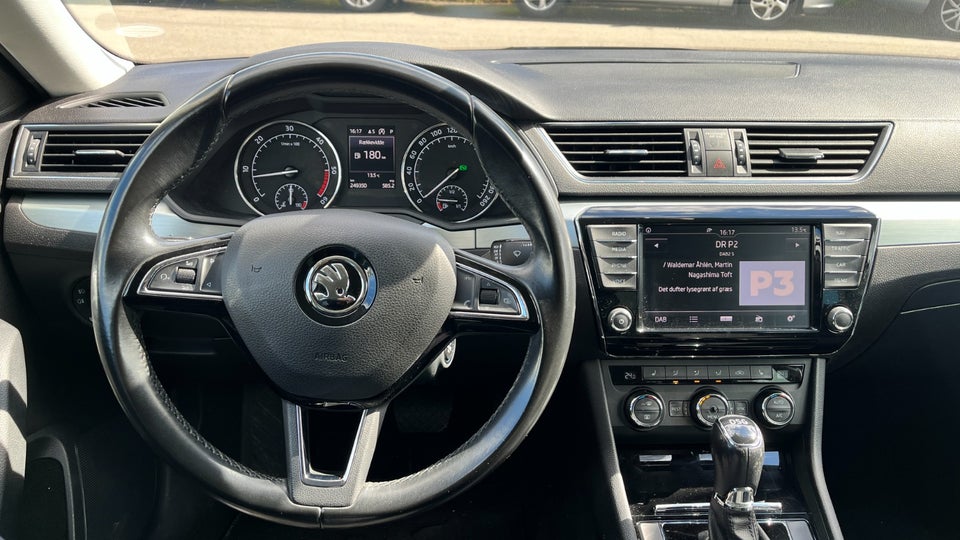 Skoda Superb 1,6 TDi 120 Ambition DSG 5d