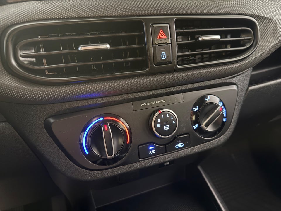 Hyundai i10 1,0 MPi Essential 5d