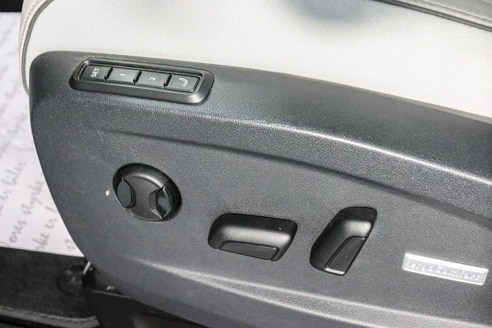 VW ID.Buzz 77 Pro SWB 5d