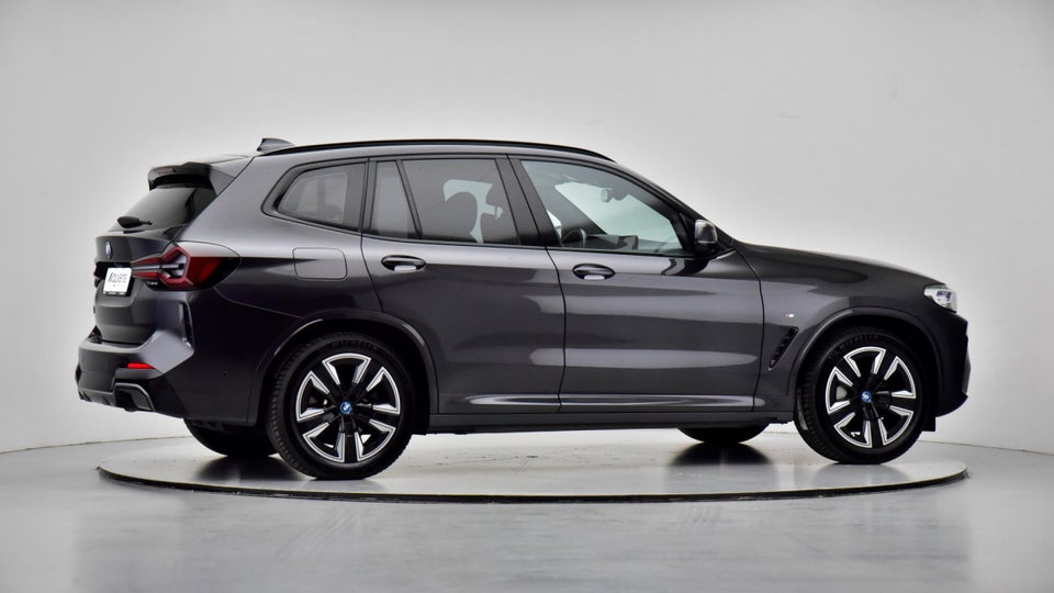 BMW iX3 Charged M-Sport 5d