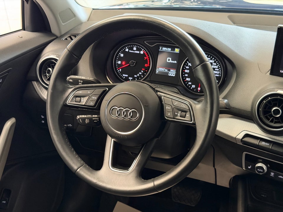 Audi Q2 35 TFSi Prestige S-tr. 5d