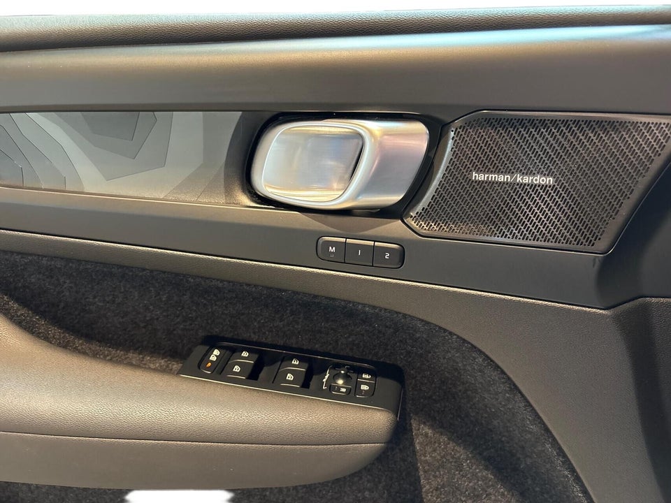 Volvo XC40 P8 ReCharge Twin Ultimate 5d