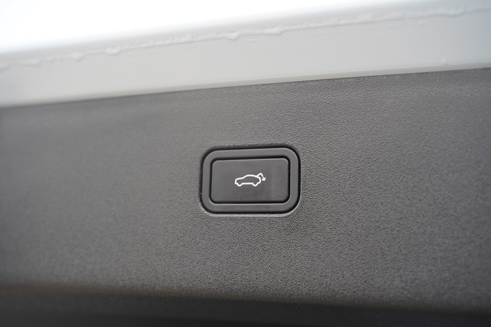 Volvo EX30 Twin Performance Ultra 5d